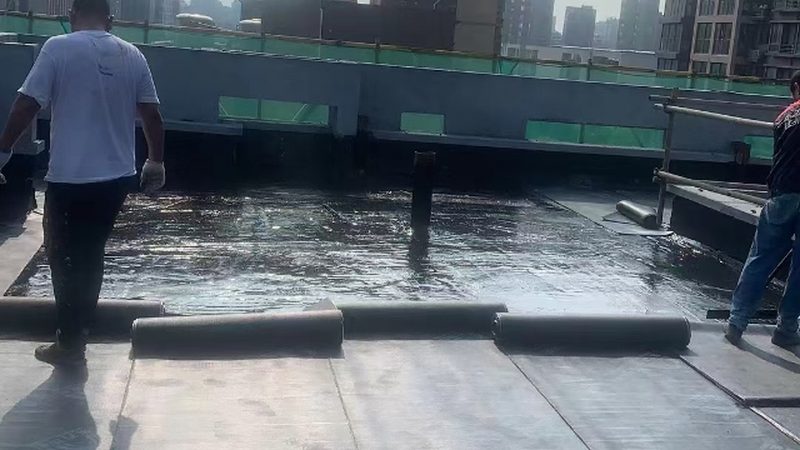 深圳屋顶防水，价格与品质如何平衡？**