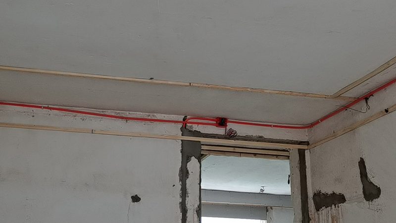 屋顶聚氨酯防水涂料：揭秘其性能与选型要点